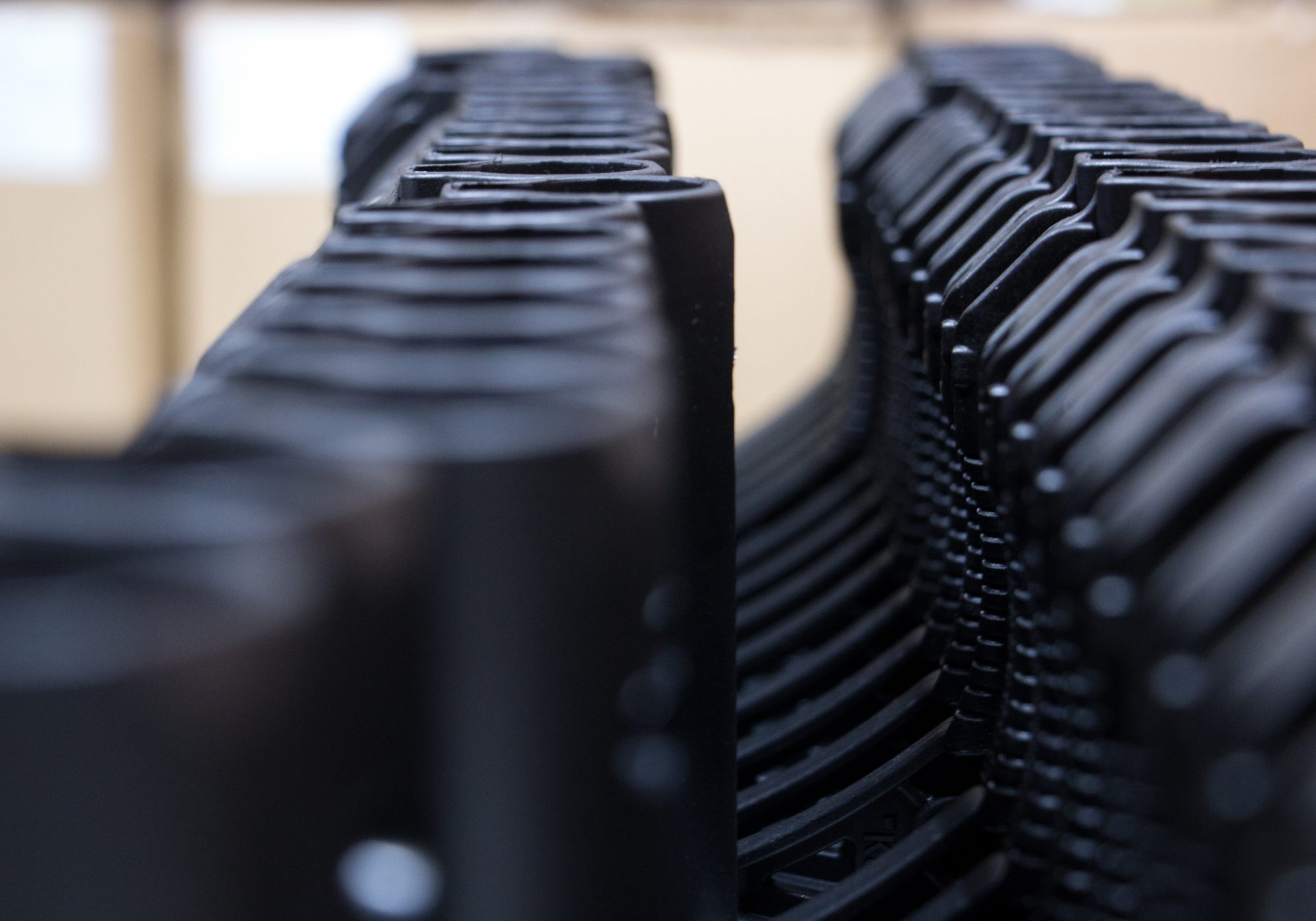 Seri Üretim ve Plastik Enjeksiyon Hattı